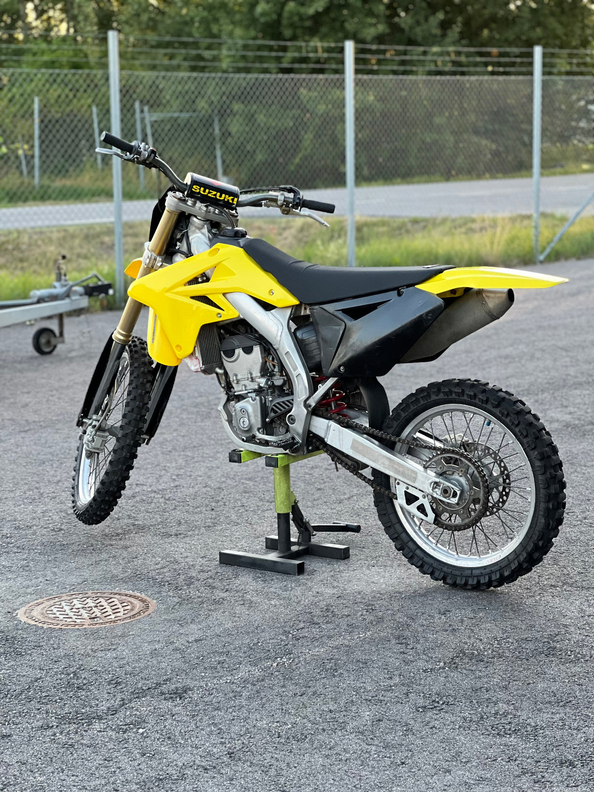 SUZUKI RMZ 250