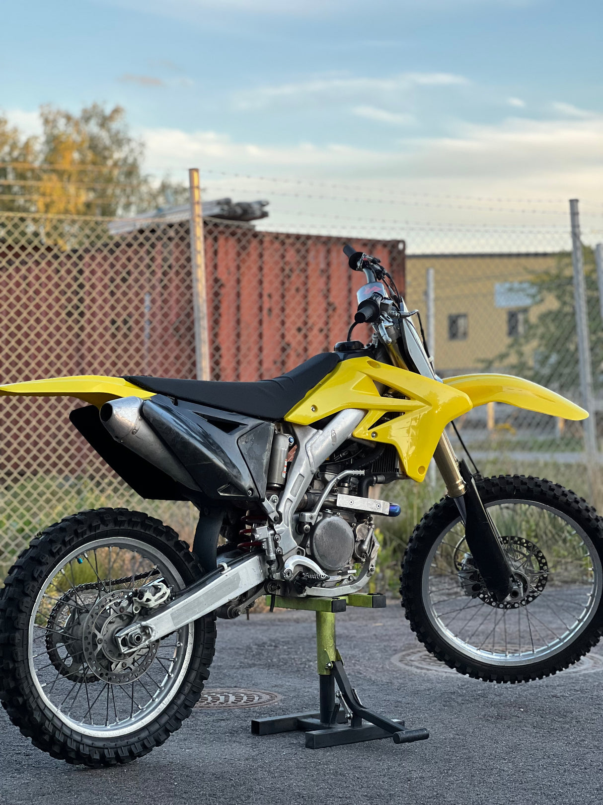 SUZUKI RMZ 250